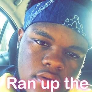 Meet your Posher, Ace